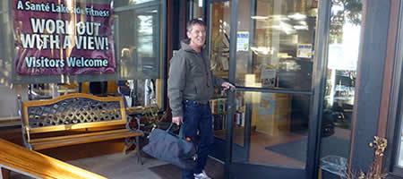 Entrance to A Santé Lakeside Fitness in Tahoe City